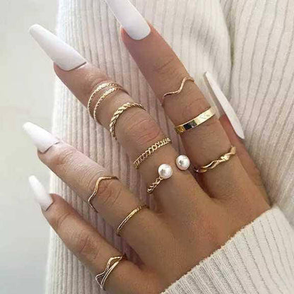 10 Pcs Trendy Golden Rings Set